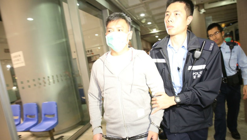 新义安头目细B落网 奢靡生活曝光











香港黑社会风云再起！新义