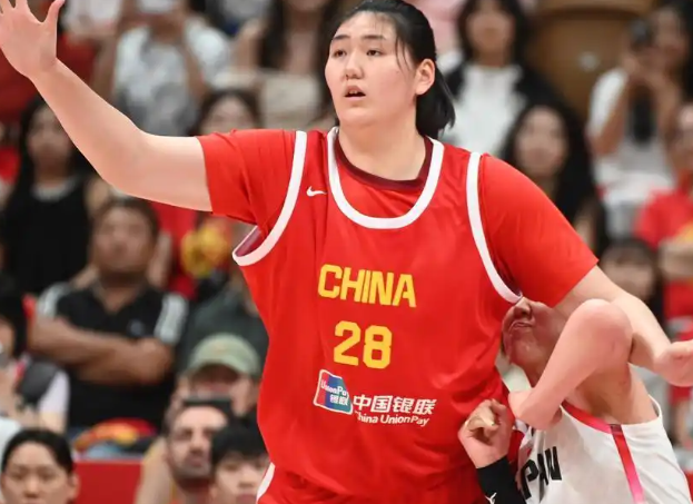北京时间6月20日19：30，中国女篮和日本女篮迎来第二场热身赛！

前天的比赛