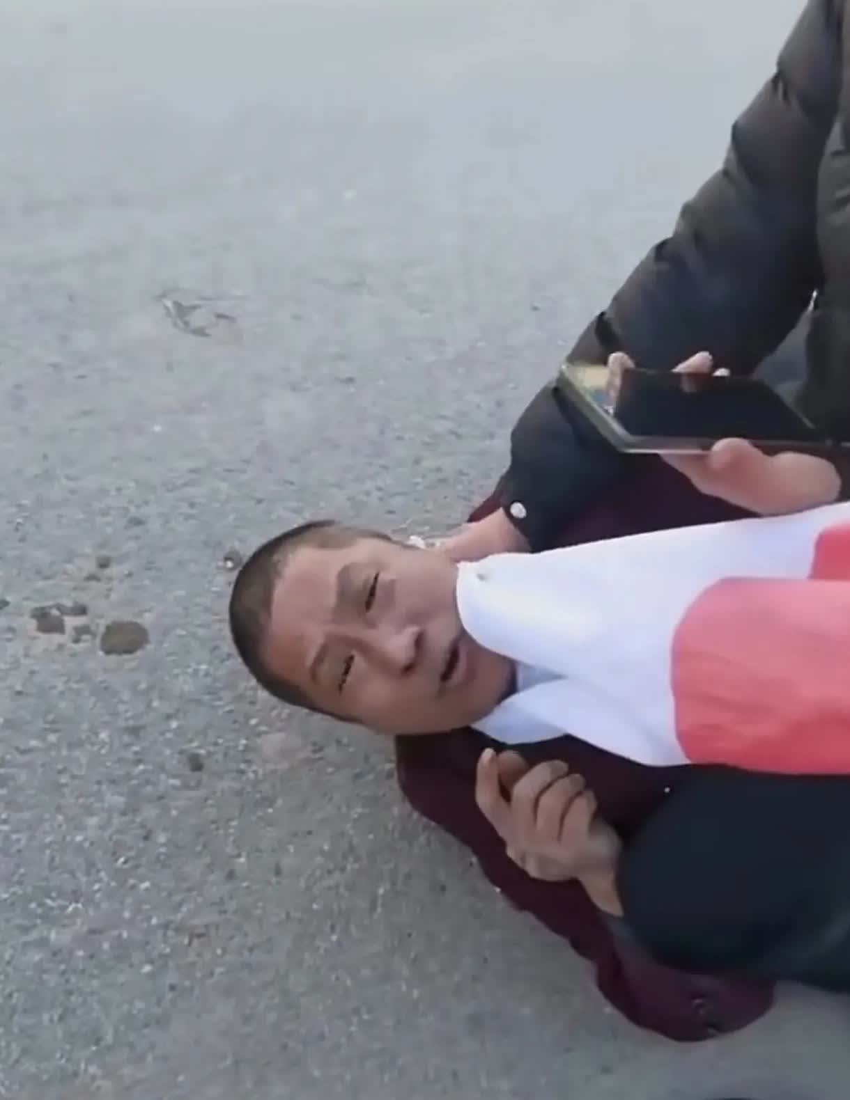 看了这个视频，我就放心了！
中华不缺热血儿女，绝不容一些屑小之辈挑衅。一旦挑衅