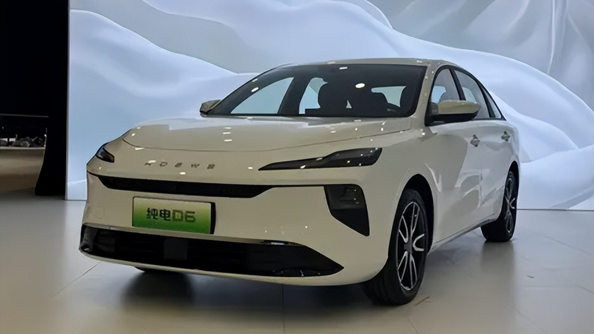 吉尼斯纪录+7.98万起！荣威D6想靠低价低耗翻身，你觉得能行吗？