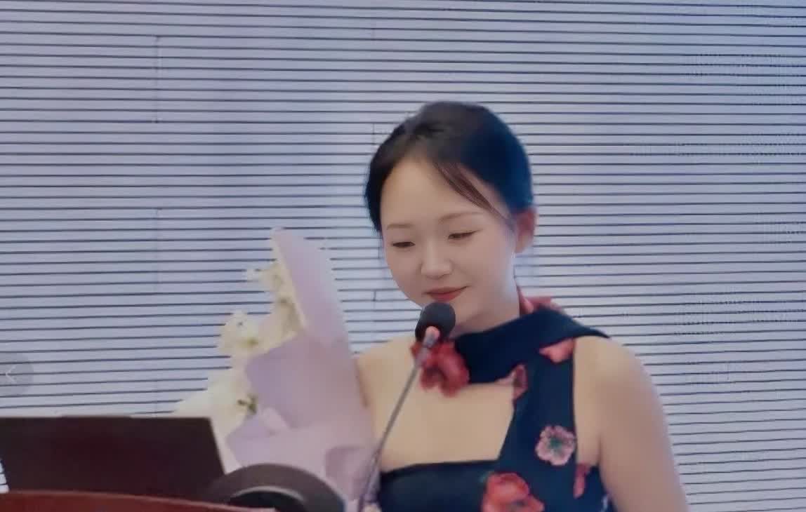 大家发现了吗？

辣目洋子改名改了个寂寞，她以为用回原名李嘉琦，自己拍“倭风