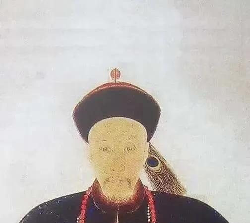 1842年，清军将领海龄与妻子诀别，赴死沙场。



硝烟弥漫的战场上，一位将军
