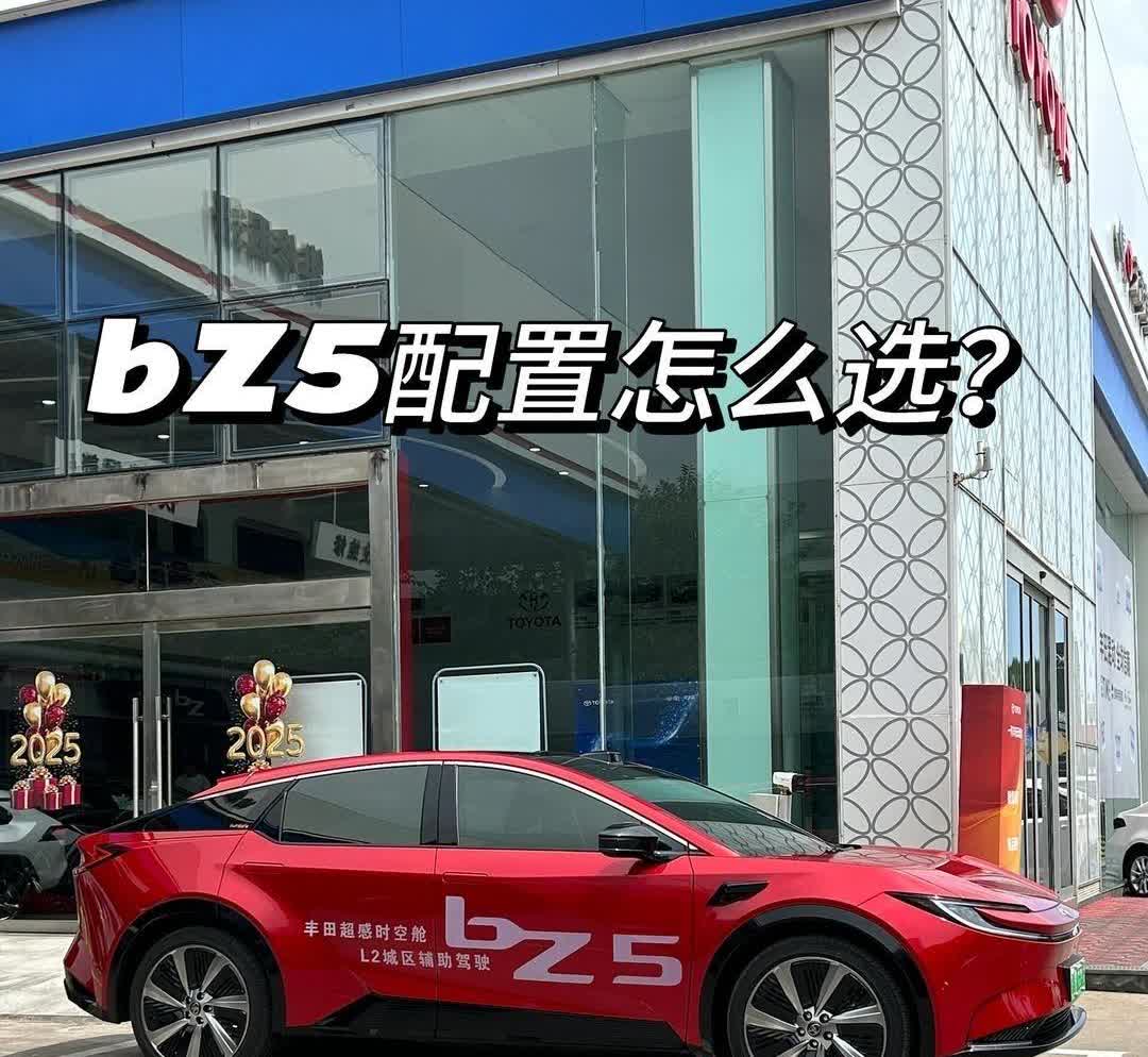听老司机一句劝，不论你买不买车，你都可以看看：
1.油车20万：使用10年油费
