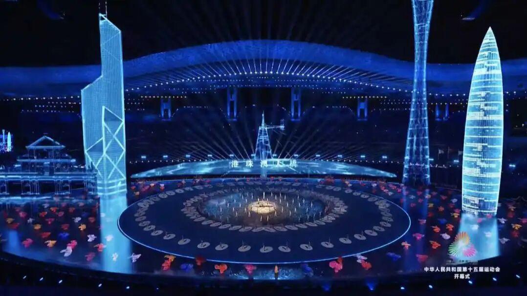 原以为全运会开幕式都是人海战术，直到广州用2000吨水淹了体育场