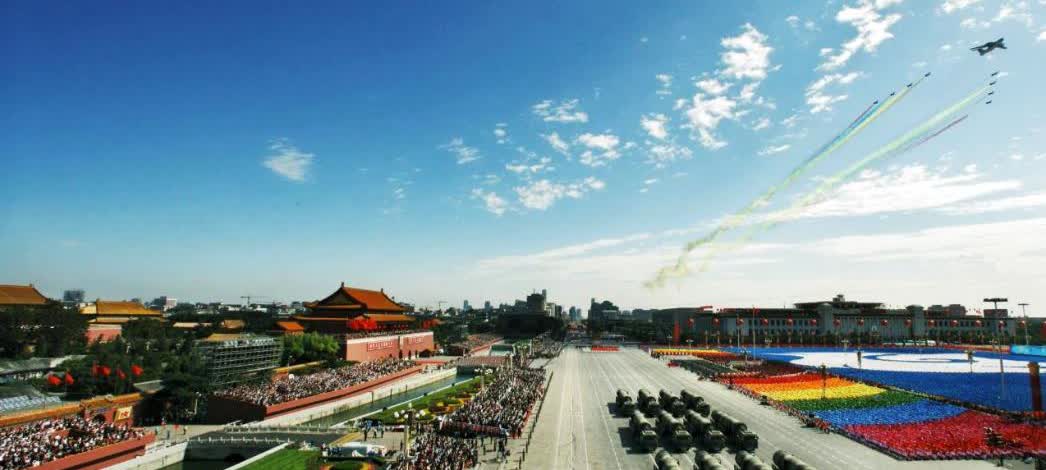 中、俄、朝三国元首齐登天安门预示着什么？我以为：
其一，铭记历史才能不忘初心，