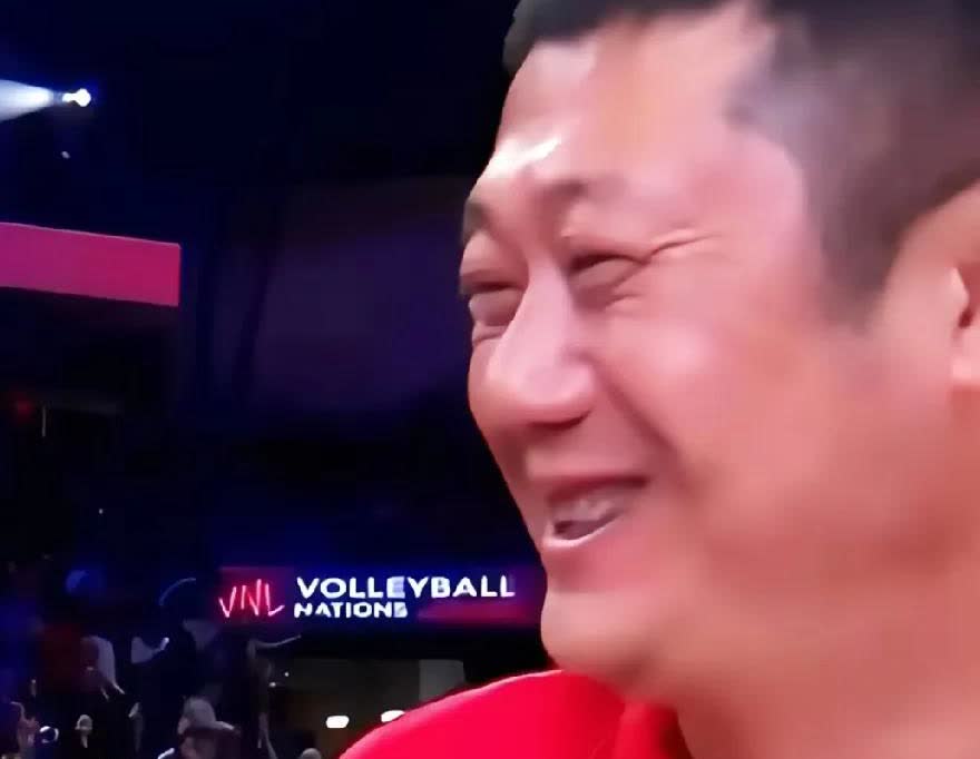 赵勇主帅的第一高参是谁。
美国站4战4捷，更甚的是其中三场是让二追三大逆转。这