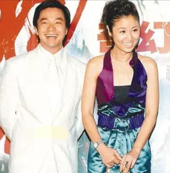 2010年，林心如联系霍建华说：“我这有部戏，想请你演男二号可以吗？”霍建华没有