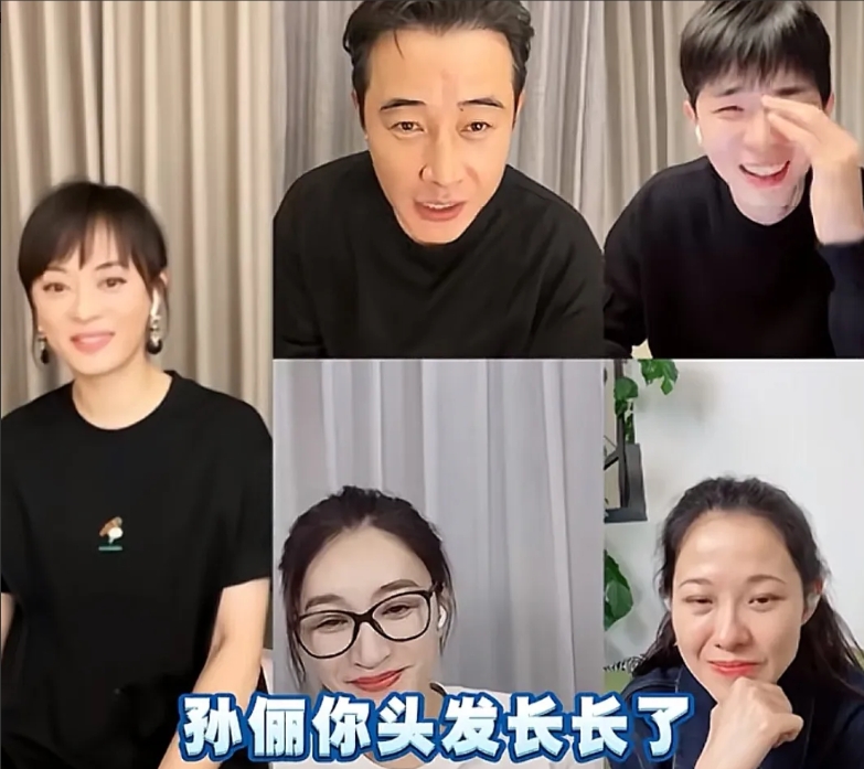 罗晋问孙俪“孙俪，你头发长长了”，孙俪侧过脸让大家看，她说“特别长了，我都忍不住