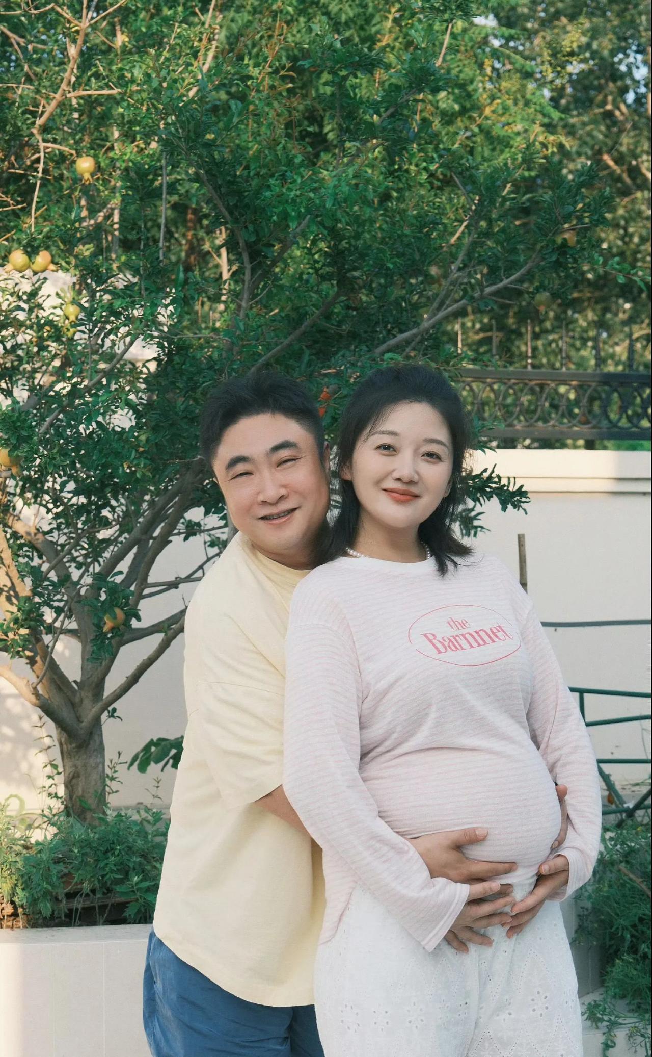 乔杉老婆又又又怀孕了，这是多幸福的女人啊？生了两个女娃娃，还想拼第三胎。