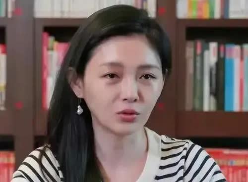 说到底大s就是始终没长大的社会底层人，就是一个熊孩子，就是一个太妹而已。运气好进