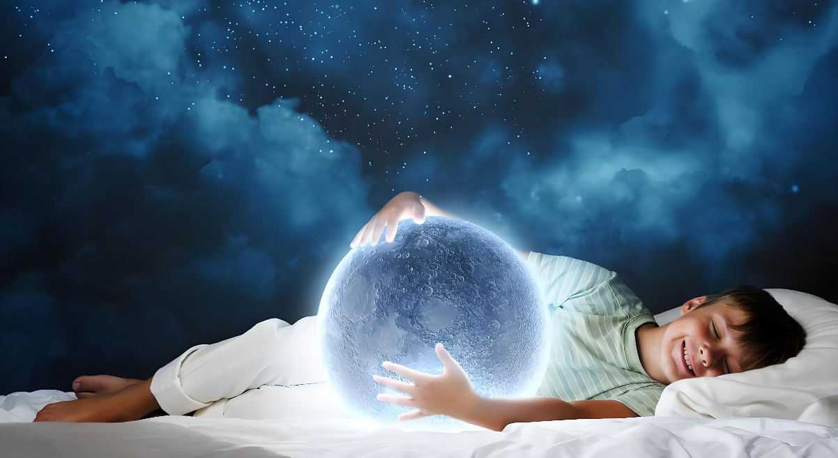 当你做了一个恶梦的时候，醒来时第一件事不是抹去额头上的汗，而是朝枕头吹三口气，用