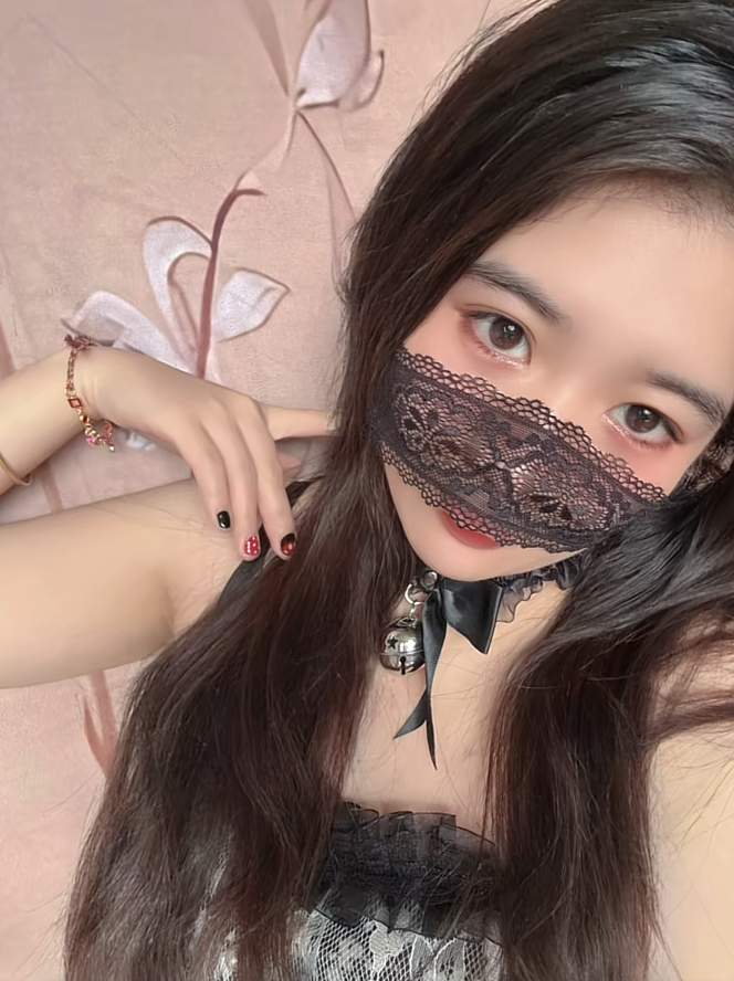 这个黑条条是啥玩意啊？