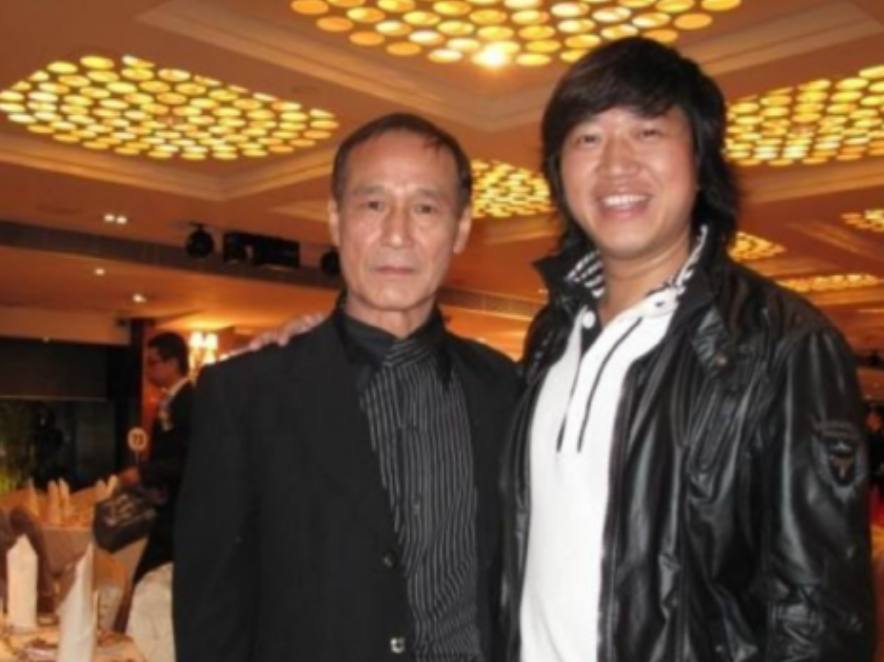 1998年，警察从陈惠敏的家中搜查出2支手枪，200发子弹，就在警察要将陈惠敏带