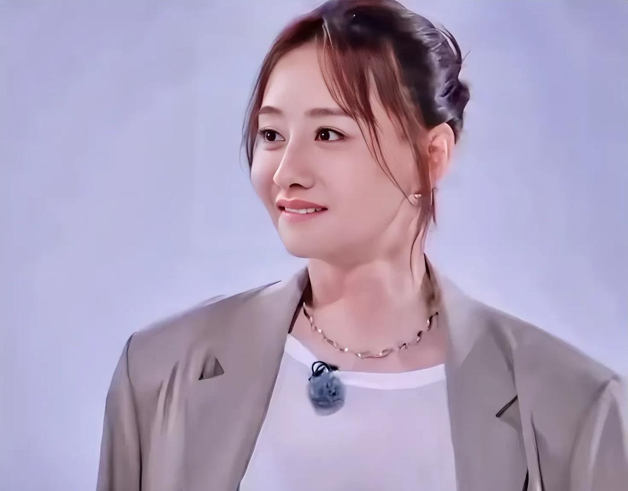 谁敢信？！？浪姐的选队友比正式表演还要精彩，处处都是人情世故！
这期节目选人环节