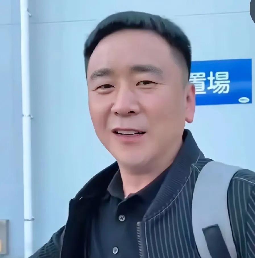 老杨的现任没想到会这样委屈吧？
    老杨的现任小魏和老杨结婚仅几个月的变化太