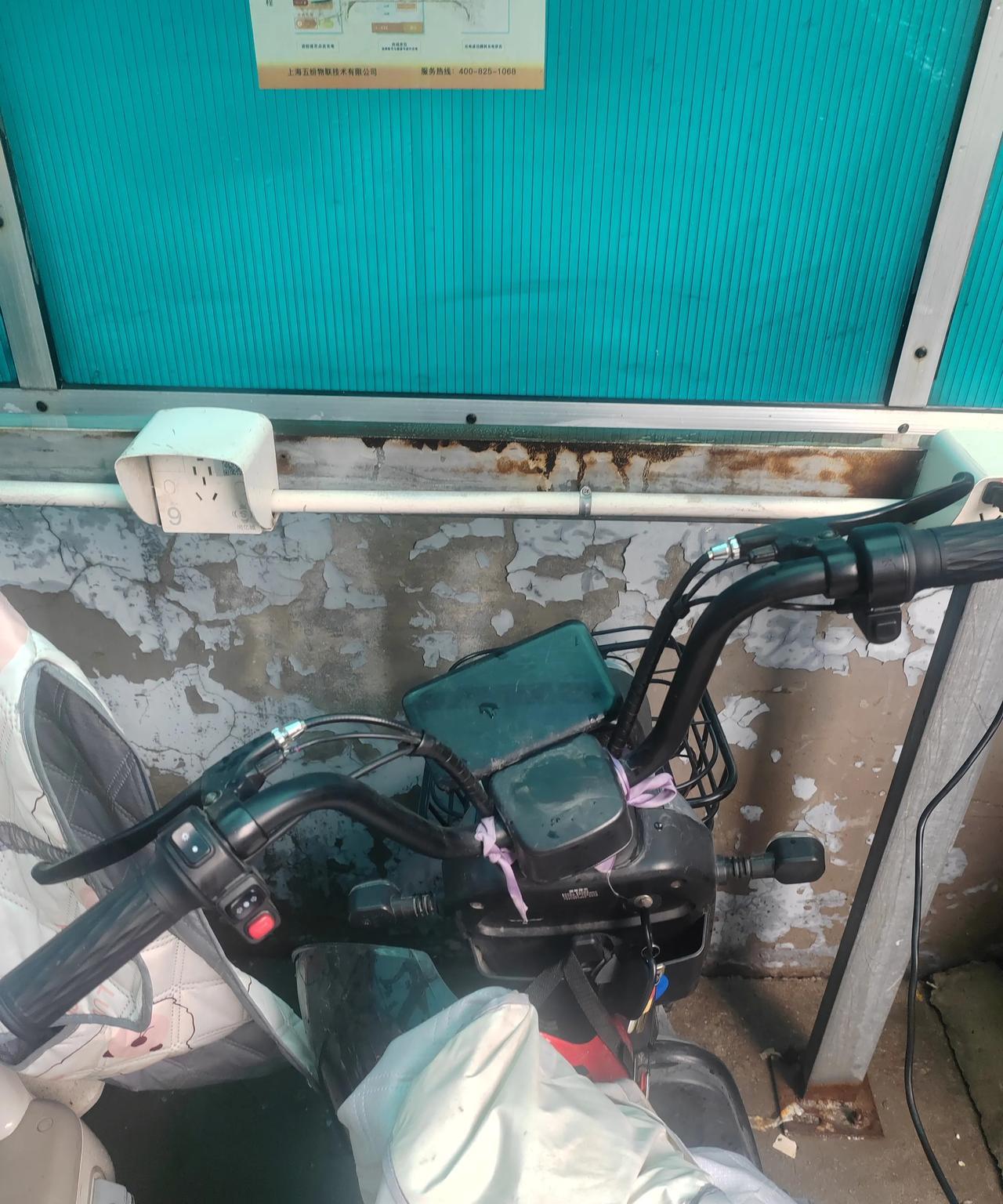 非常感谢老小区。
我的电动车正在地铁站一个月了，今天我跟儿子刚下车，电动车就已经