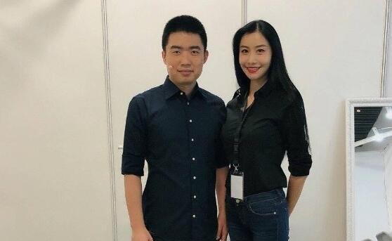 李想的用户思维和商业逻辑太清楚了！大家却只记住了他骂人、脾气大，前不久跟周鸿祎的