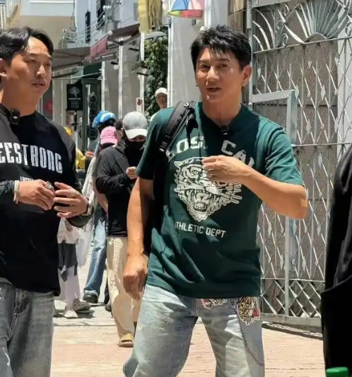 大理偶遇吴奇隆，亲切自然状态逆天！