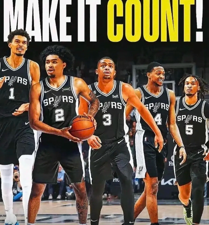 这种球是输不得的，很多人张口就“一场常规赛而已”没掉排名
这种几乎能揣兜的虐菜局