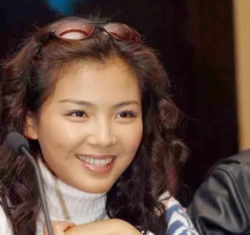 演员刘涛说：《外来媳妇本地郎》当时找女主的时候，几乎把全广州的美女都找来试戏了，