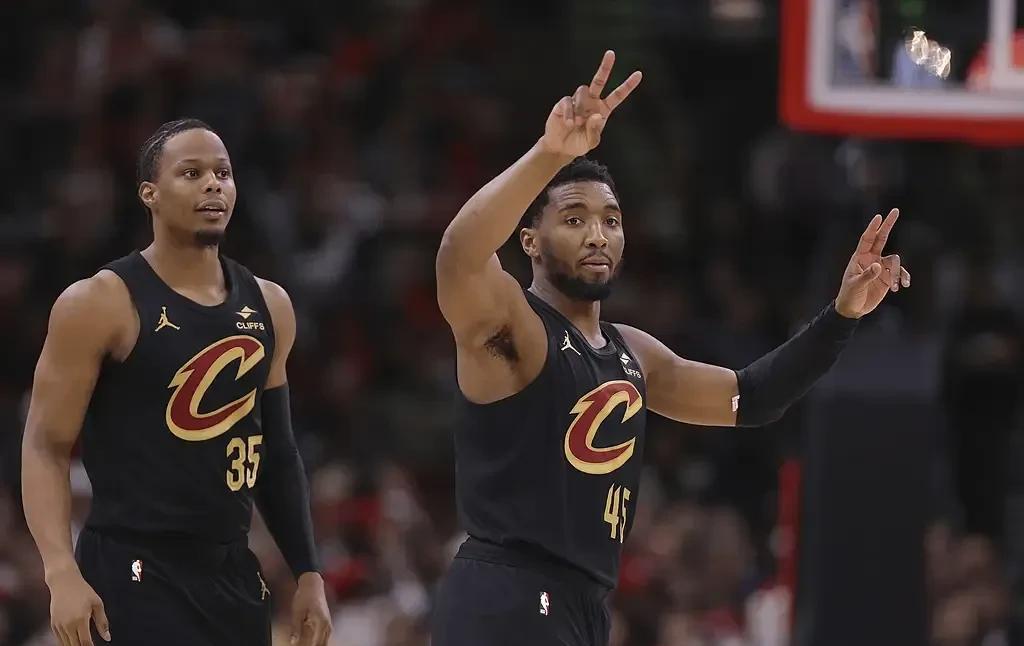 NBA还维持较长连胜的，只有这2队
1、俄克拉荷马雷霆，西部第一，目前4连胜，但