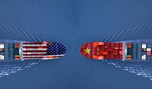 特朗普总统签署行政令，誓言要全面削弱中国的造船业，让美国造船业再次伟大，不然的话