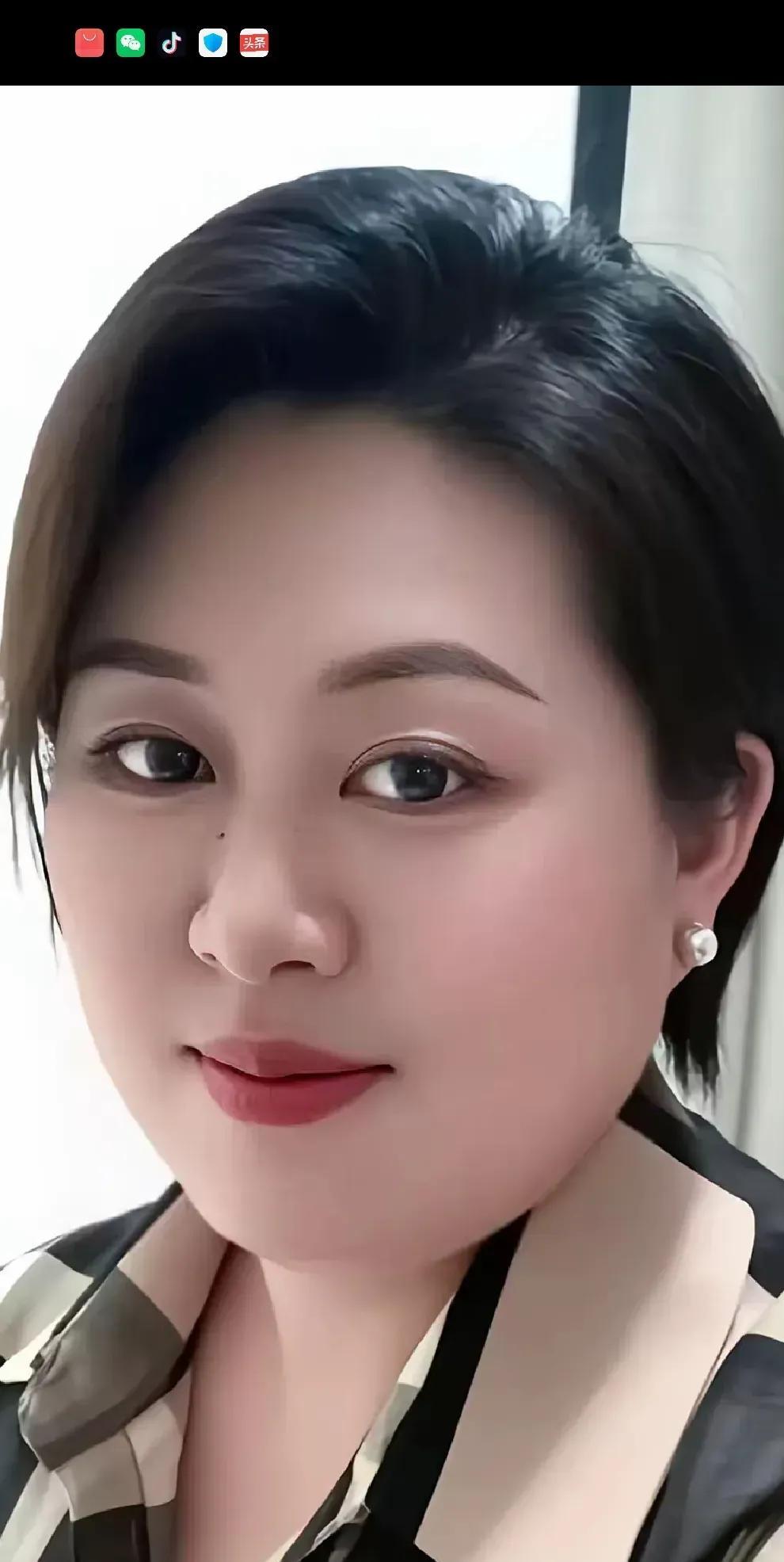 人生感悟为诗词注入灵魂，使其富有韵味。
#心灵感悟之诗# #有意境诗句# #诗篇