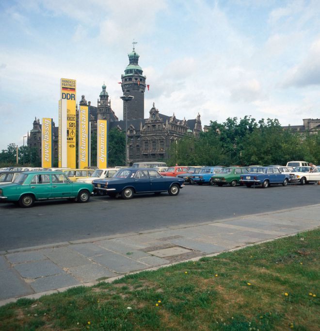 走，上班去！（1977年的德国莱比锡）