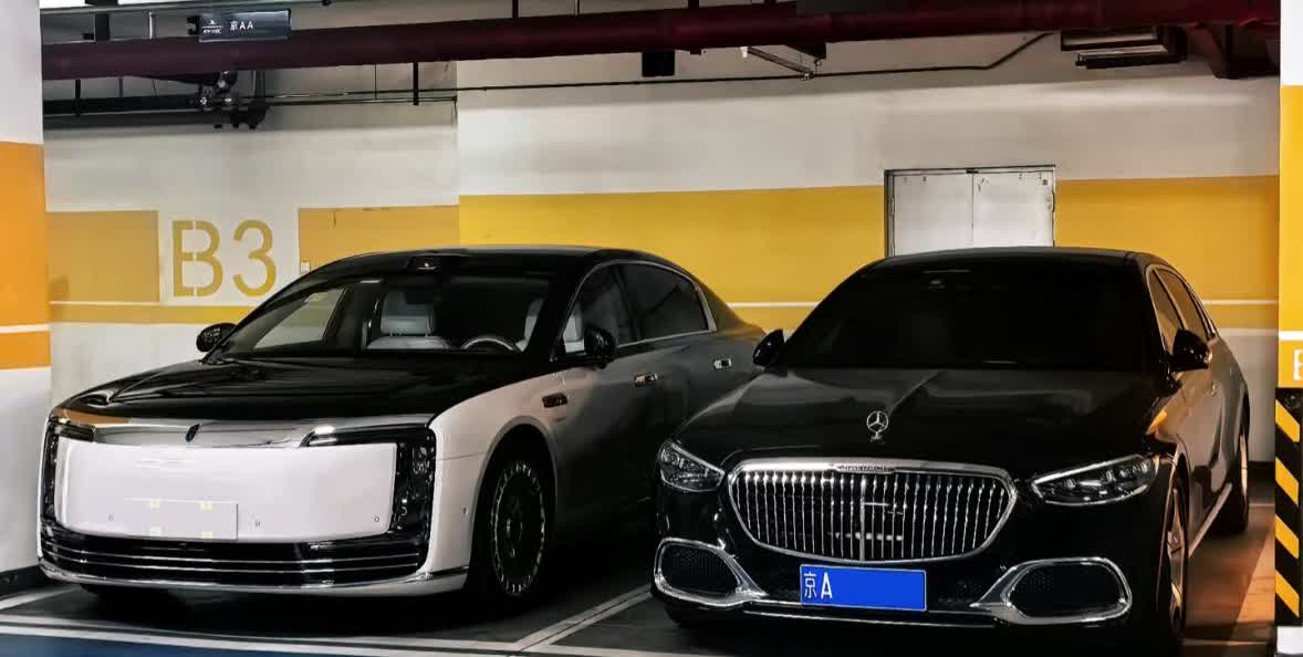 尊界S800这个车头比迈巴赫S级霸气多了！