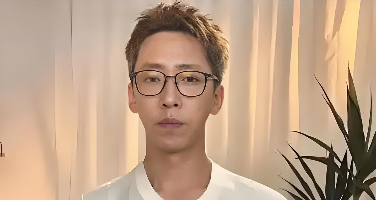 留几手还暗讽董宇辉“念几句唐诗、说几个错别字就成才子”，言语间满是酸意。不过，网