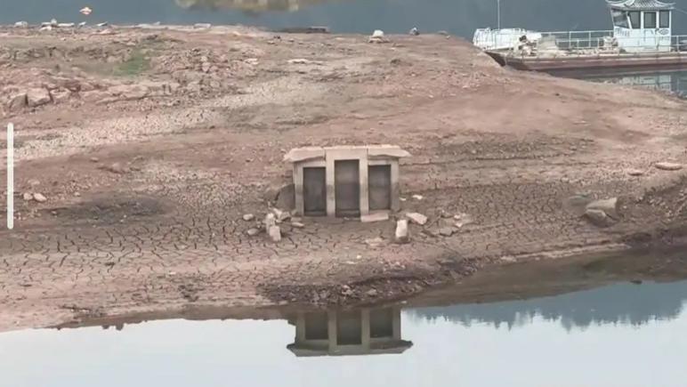 巴中水库水位回落现历史墓葬 文保机构确认系晚清民间墓穴