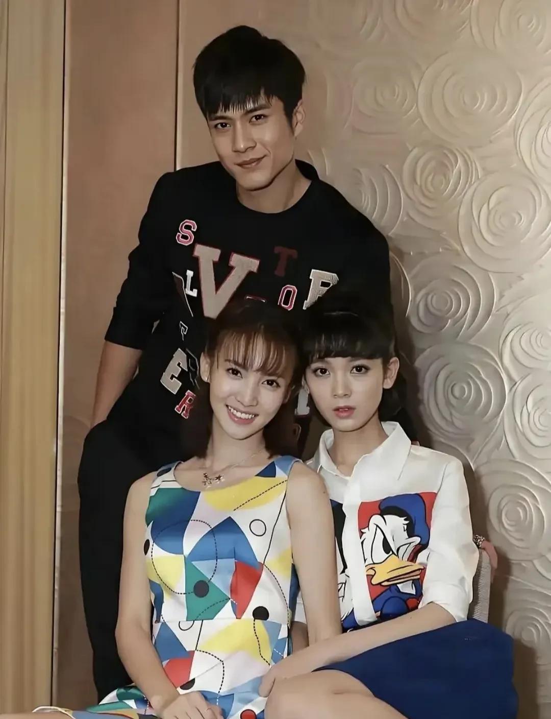 谁还记得那一年的无心法师，当时非常喜欢这部剧，里面的演员还认识吗？[大笑]