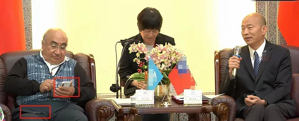 危地马拉代表:你怎么还认真了？我先玩会儿手机
近期，台岛方面非常高调地接见了所谓