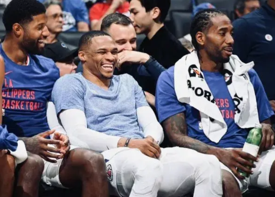 前NBA球员杰夫-蒂格真是胡说八道，最近蒂格在参加的一个节目中直言威斯布鲁克的职