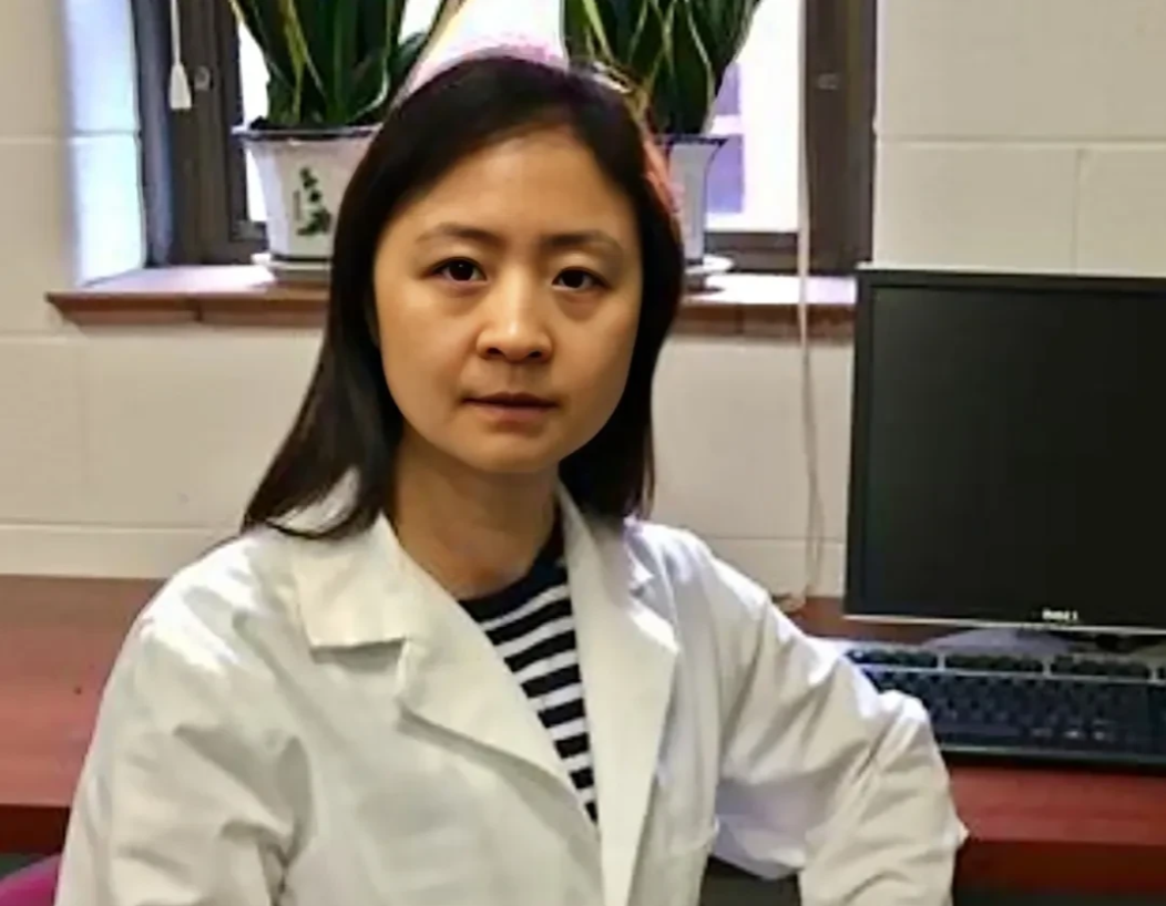 西安交大新世纪优秀人才朱青教授
西安交通大学朱青教授是肿瘤内科领域的杰出学者 。