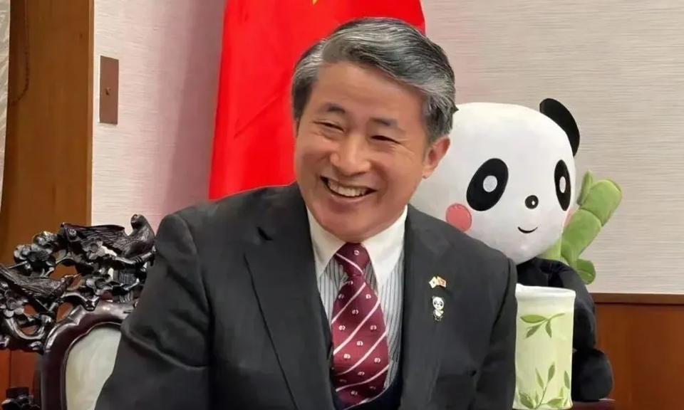 中国驻日本总领事刚刚发了一篇文章，将以色列与纳粹德国进行了比较。
这不仅仅是一个