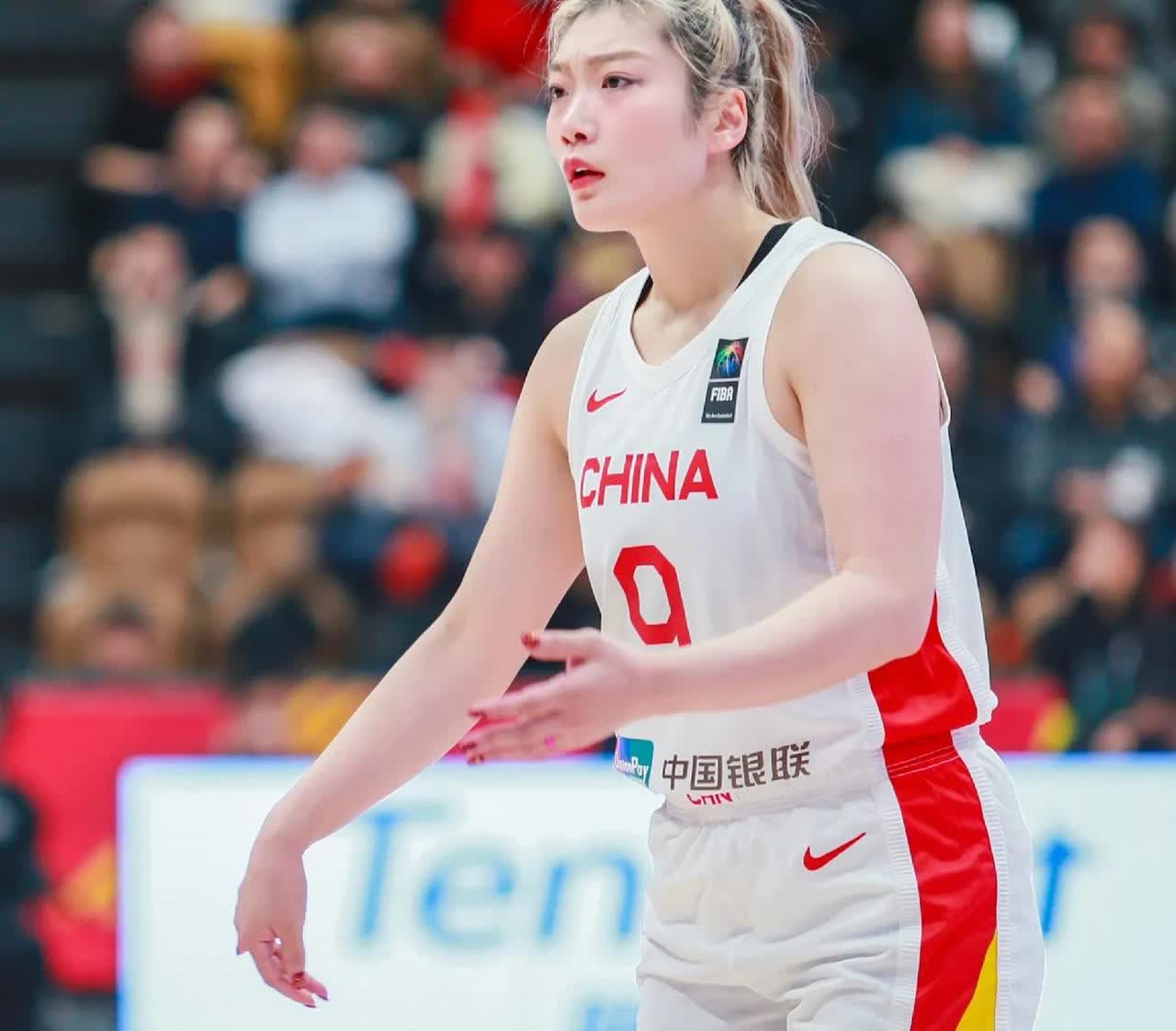 女篮输球后才发现，原来李梦才是女篮最强杀手锏！

当初李梦无缘亚洲杯名单的时