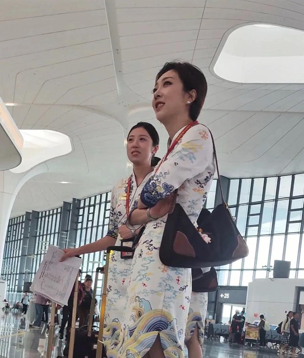 空姐需要什么条件才能从事这项工作