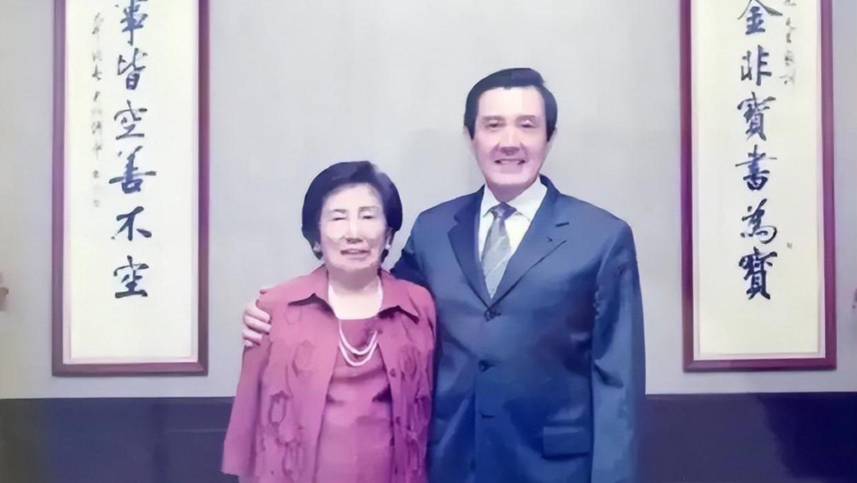 马英九母亲秦厚修的楷书有功夫！但没入境！10分你能给几分？