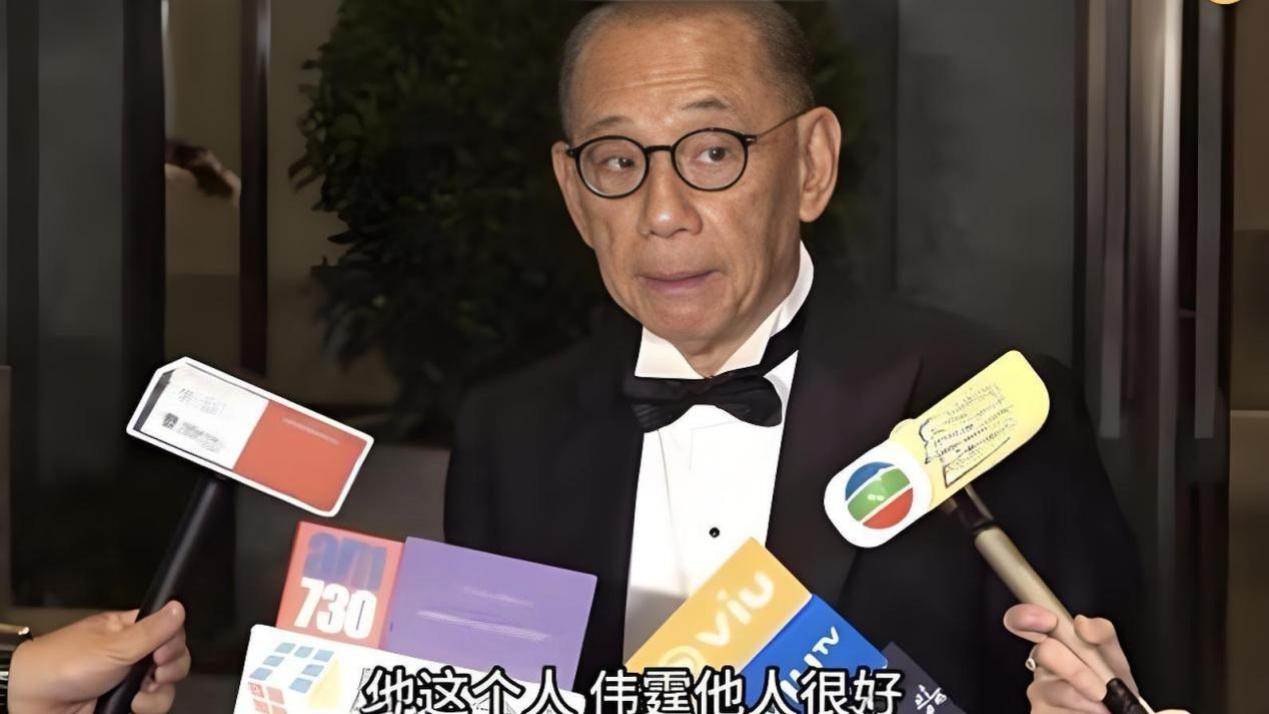 陈伟霆称儿子长大要签给英皇，杨受成送几十万金牌，孩子长得像父母