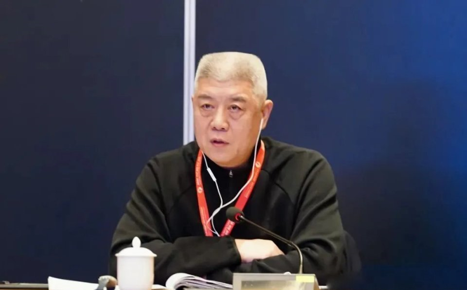 中国篮协4月4日召开专题会议，重点部署24-25赛季CBA季后赛及WCBA总决赛