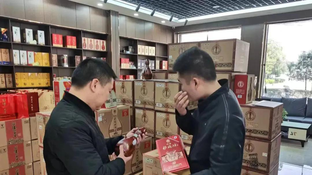 商丘宴请新风尚：仰韶彩陶坊引领潮流