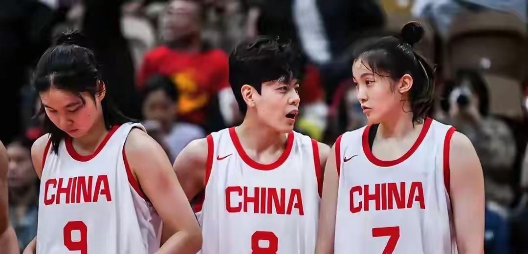 新一届中国女篮要迎来世界杯预选赛啦！之前女篮在亚洲杯拿季军未达预期，所以开启44