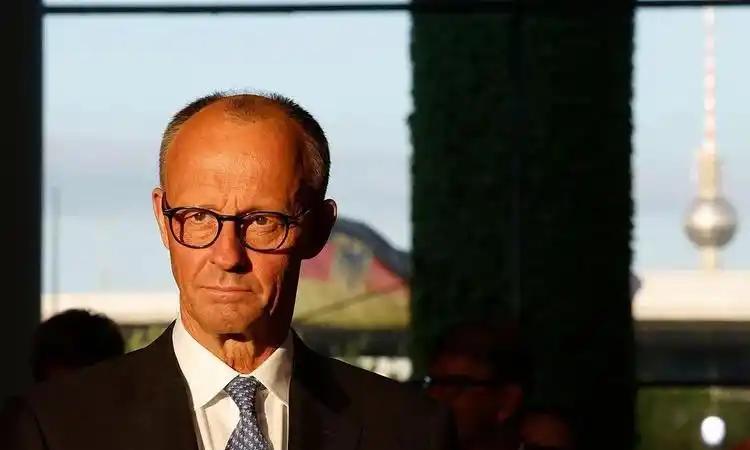 默茨总理可以说是头脑相当灵活，过去欧洲国家资助乌克兰都公开说援助了哪些东西，这让