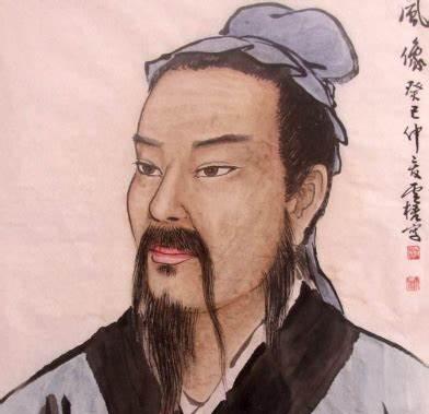 天色刚擦亮，李淳风站在太史局内，目光死死盯着那轮在东方泛红的晨光。星辰的轨迹他早