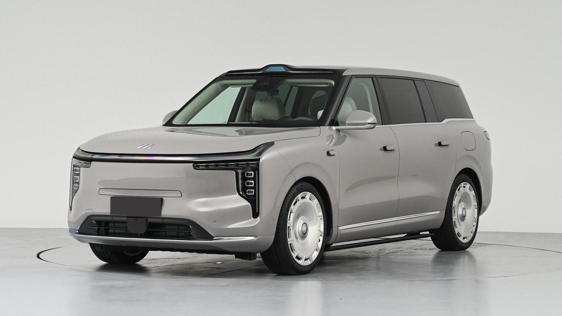 限时价32.28万起，外观时尚简约，智己LS9上市！