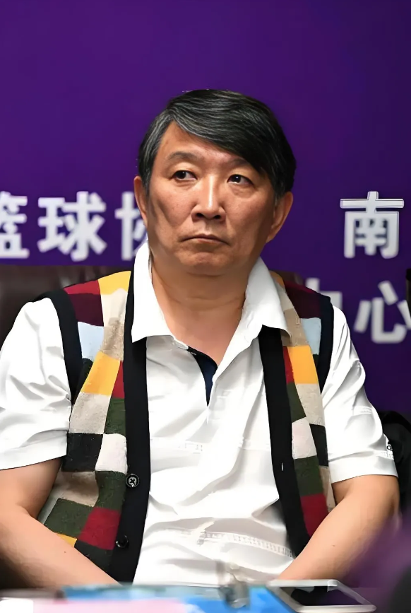 中国女篮输在了哪里？
女篮九分之差输给了日本队，亚洲杯无缘决赛，很多人感到意料之