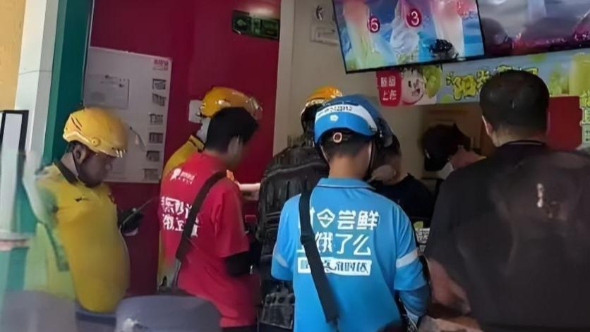 外卖带电商，一场幻梦？