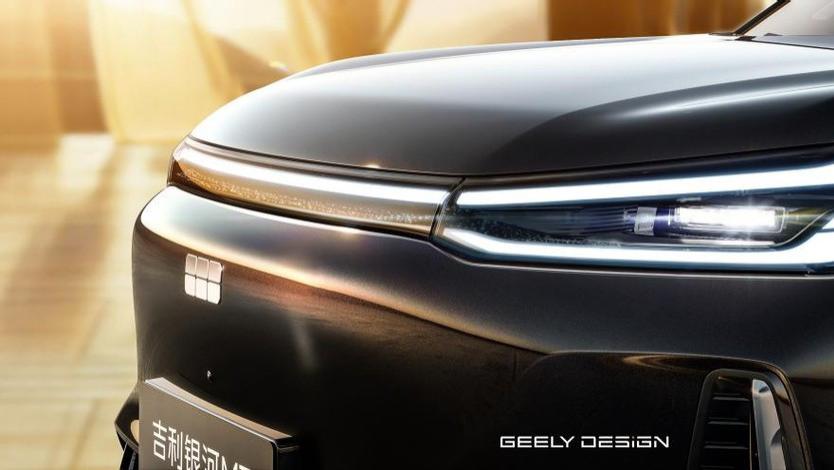 米兰遇东方，银河M7的移动空间太有仪式感了