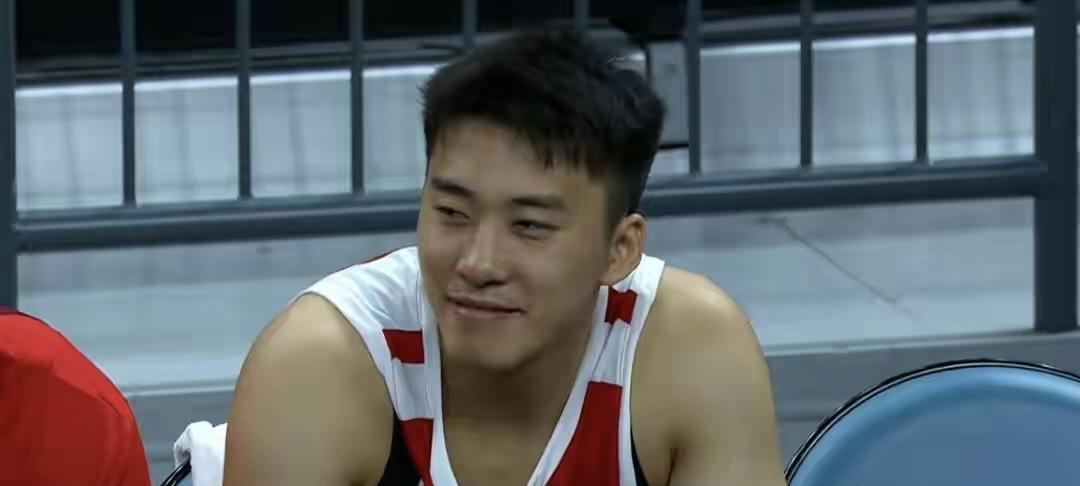 中国男篮78-62双杀委内瑞拉男篮，一战彻底认识以下3人。
1、王俊杰（16分3